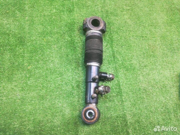 Стойка стабилизатора задняя левая Toyota Land