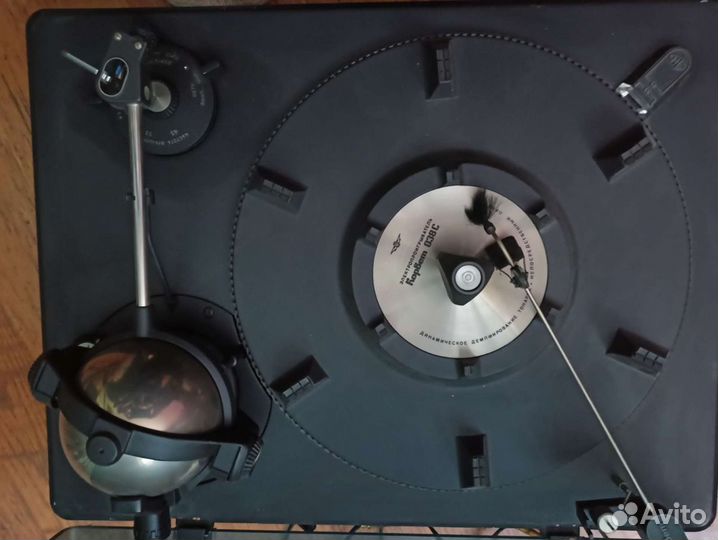 Виниловый проигрыватель Корвет 038