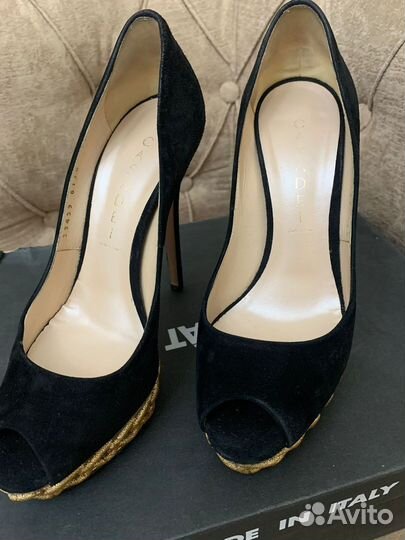 Туфли женские