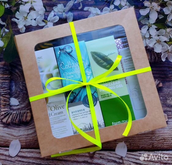 Подарочный набор косметики