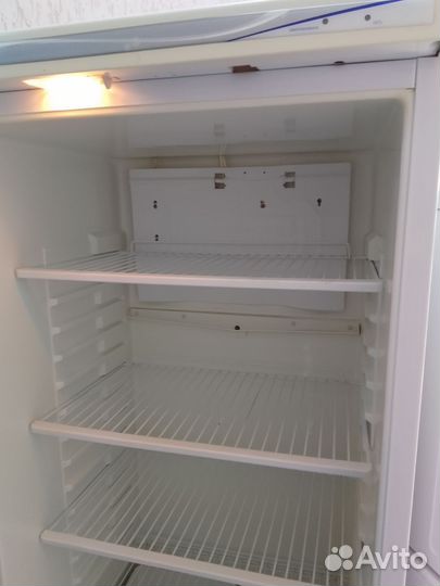 Холодильник двухкамерный pozis 103