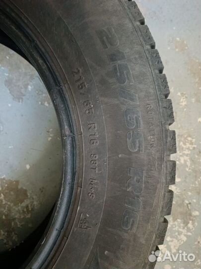 Pirelli Formula Ice 215/65 R16