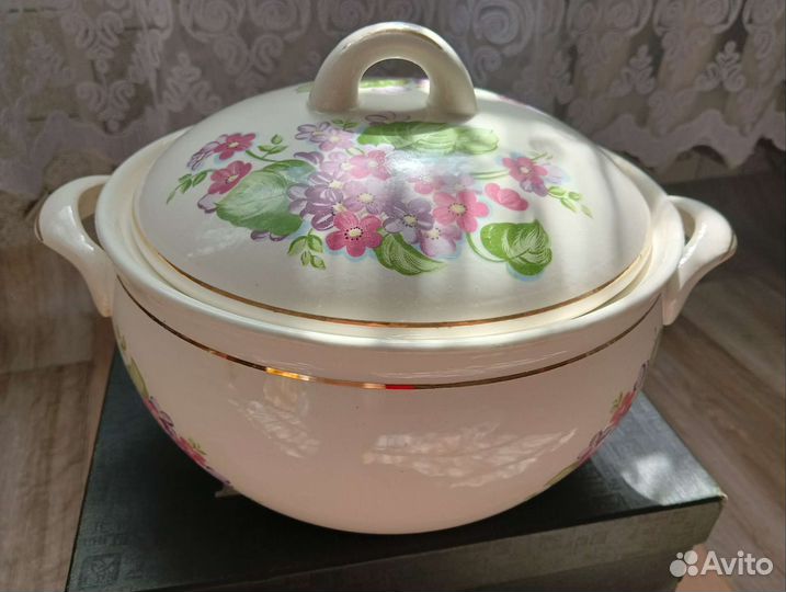 Кастрюля супница