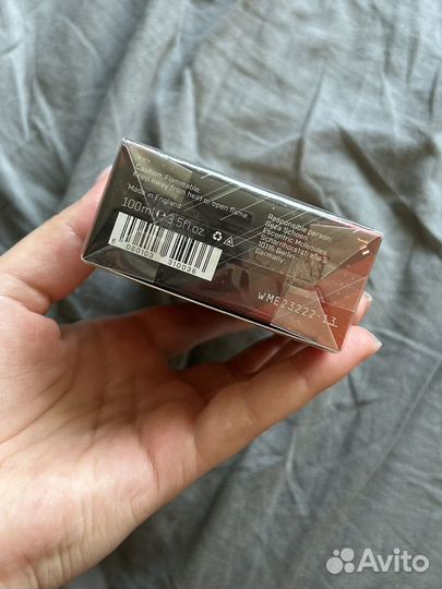 Escentric 02 escentric molecules