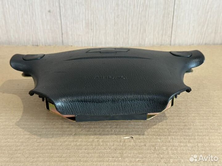 Подушка безопасности в руль chevrolet Lanos