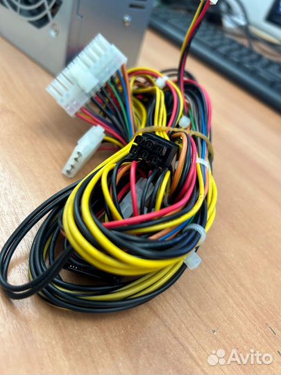 Блок питания FSP 500W (новый)