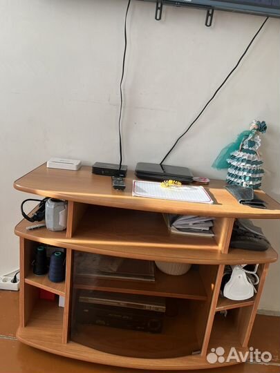 Тумба под телевизор