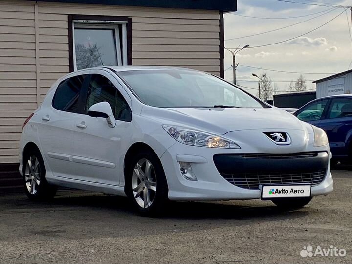 Peugeot 308 1.6 AT, 2010, 196 435 км