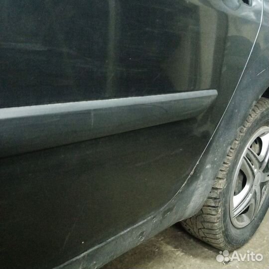 Задняя левая дверь Рено меган 2 седан