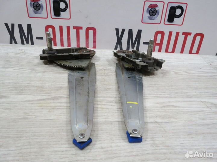 Стеклоподъемник задний Toyota Corolla 150