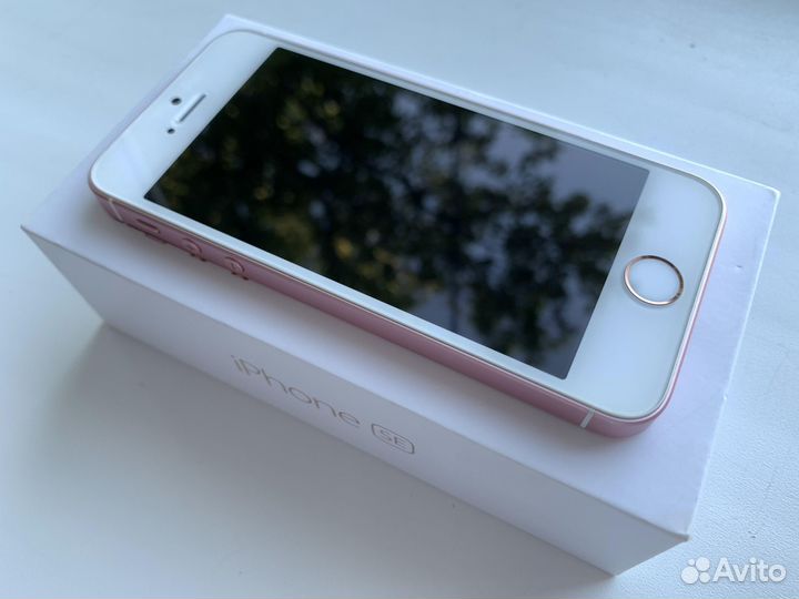 iPhone SE 32GB Rose Gold