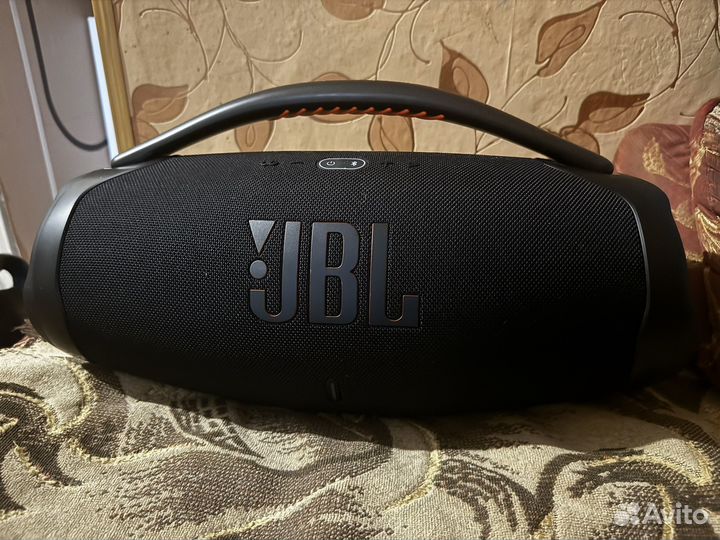 Колонка jbl boombox 3