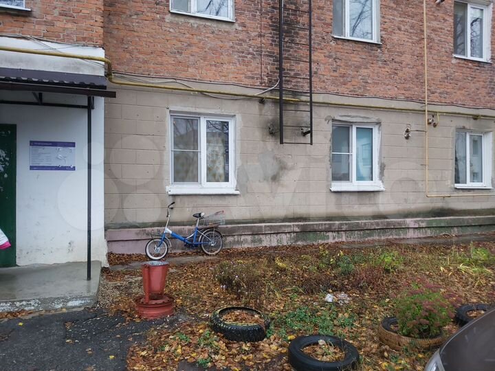 3-к. квартира, 80,5 м², 1/3 эт.