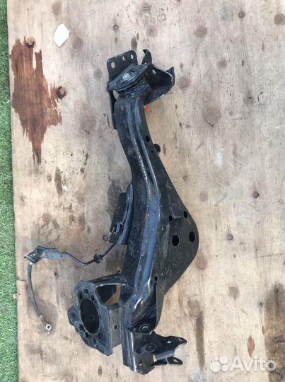 Рычаг задний продольный Ниссан Икстрейл Т32