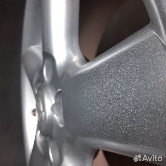 Литые диски R16 5x114.3 Nissan арт. 18-41