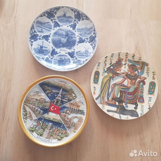 Сувенирные тарелки разных стран