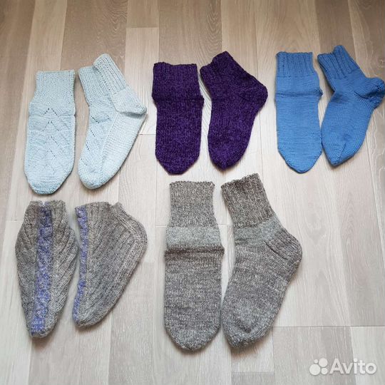 Вязанные носочки-тапочки, носки, варежки