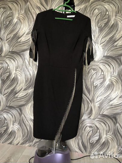 Нарядное платье