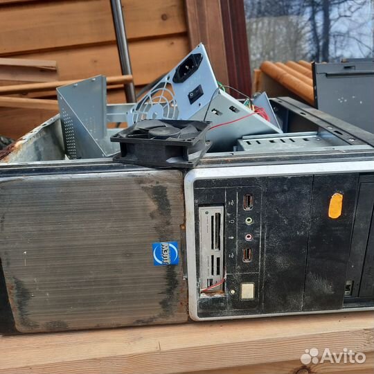Компьютер на запчасти