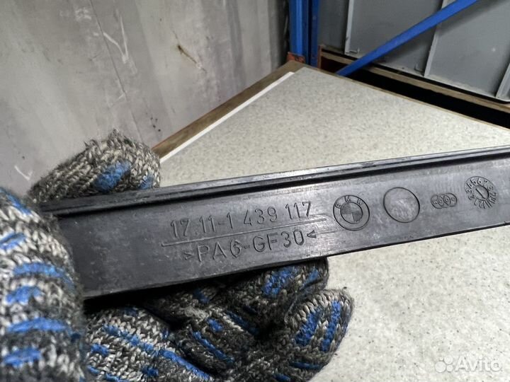 Кронштейн радиатора верхний BMW X5 E53