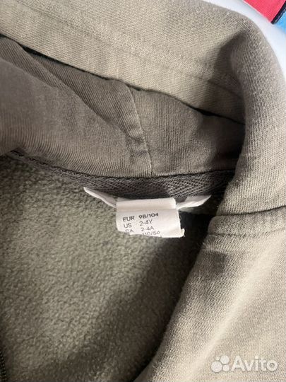 Кофта на молнии с капюшоном 92