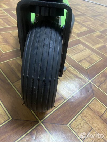 Электросамокат Malamut E-Green green
