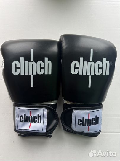 Боксерские перчатки clinch