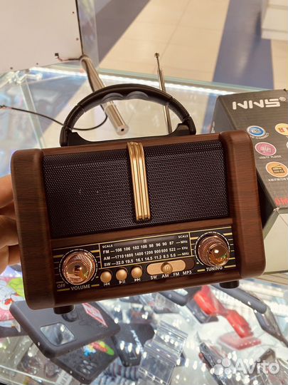 Блютуз колонка с радио