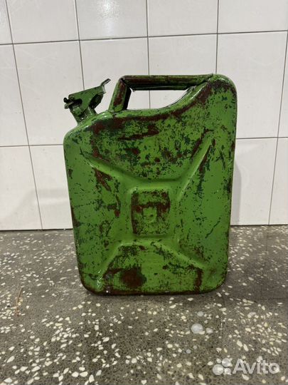 Канистра 20 литров