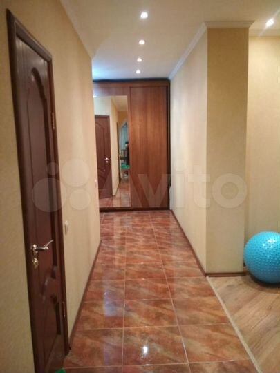 2-к. квартира, 64 м², 9/22 эт.