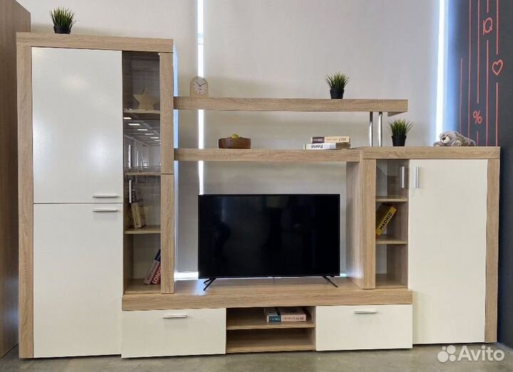 Стенка Монтана в гостиную