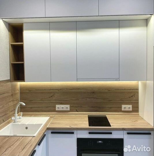 Кухня на заказ.доставка и сборка