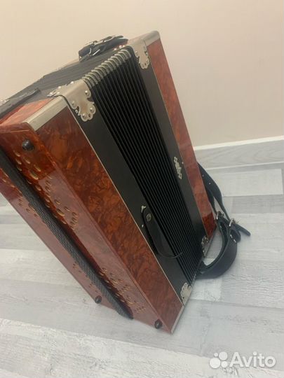 Гармонь осетинская