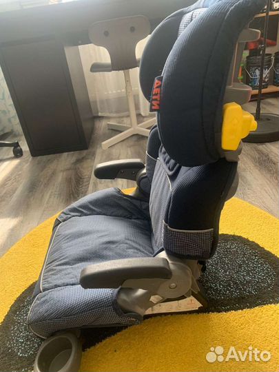 Детское автомобильное кресло от 3 лет