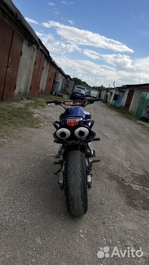 Yamaha Fz6
