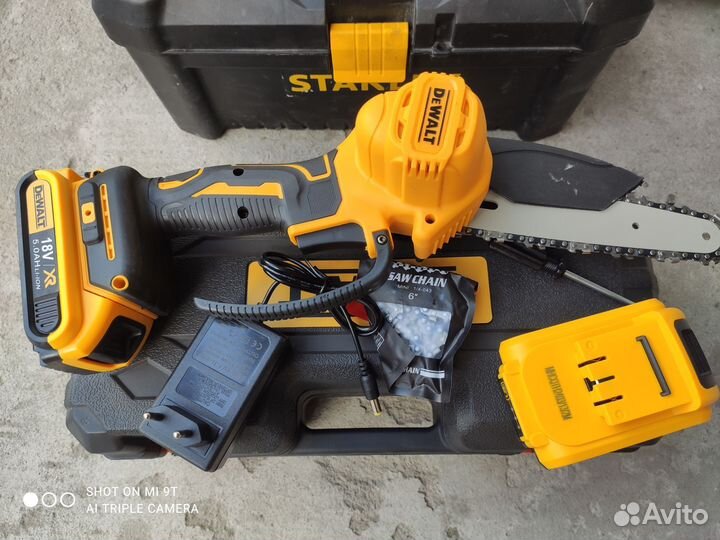 Аккумуляторная цепная мини пила dewalt сучкорез