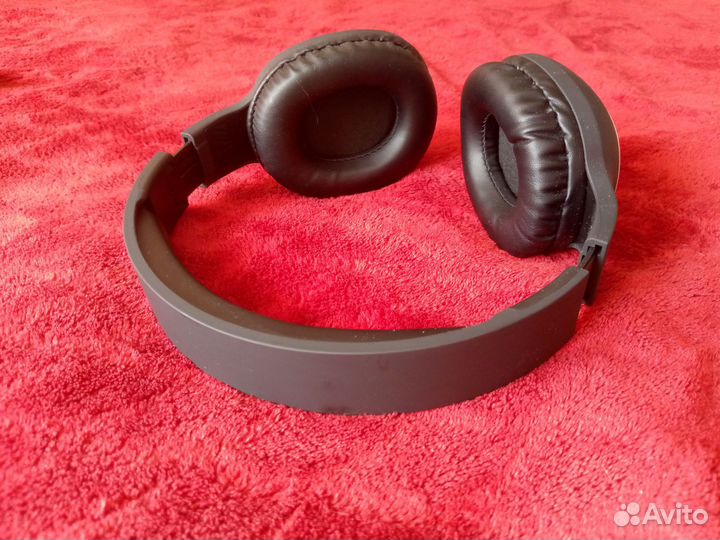 Беспроводные наушники