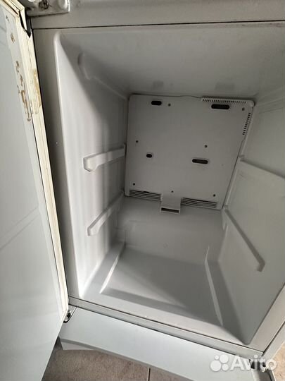 Холодильник б/у