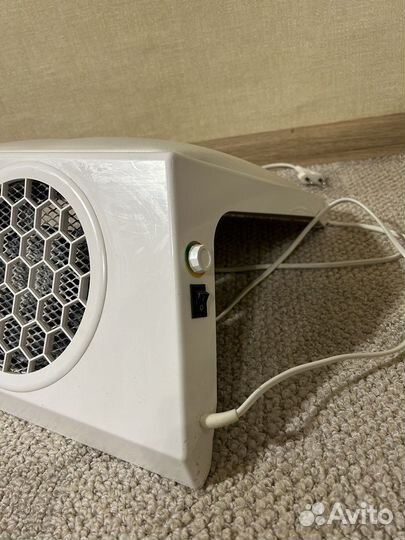 Вытяжка для маникюра max