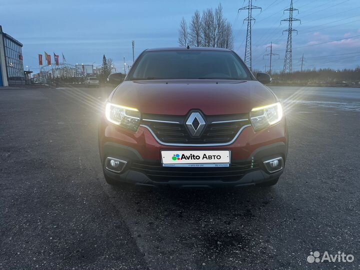 Renault Logan Stepway 1.6 CVT, 2018, 121 000 км