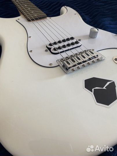 Fender squier stratocaster