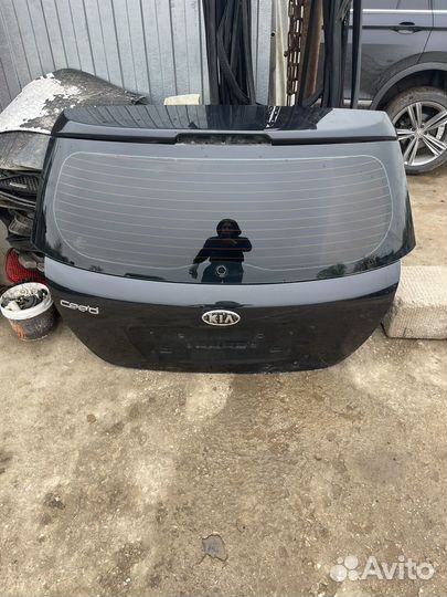 Крышка багажника kia ceed 1