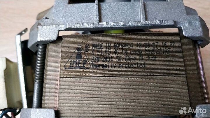 Двигатель 512022102 сма Zanussi 8 контактов