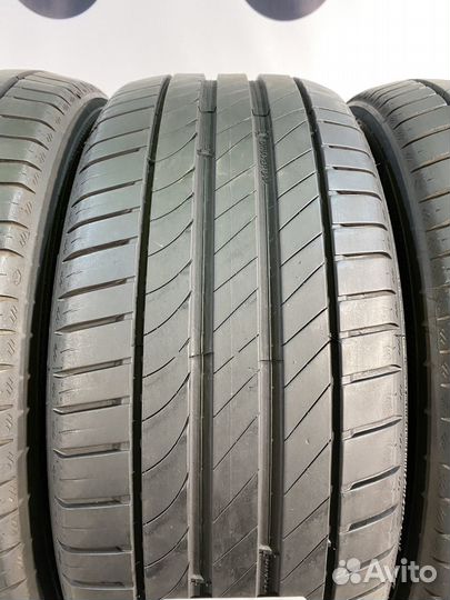 Kleber Dynaxer UHP 235/45 R18 98Y