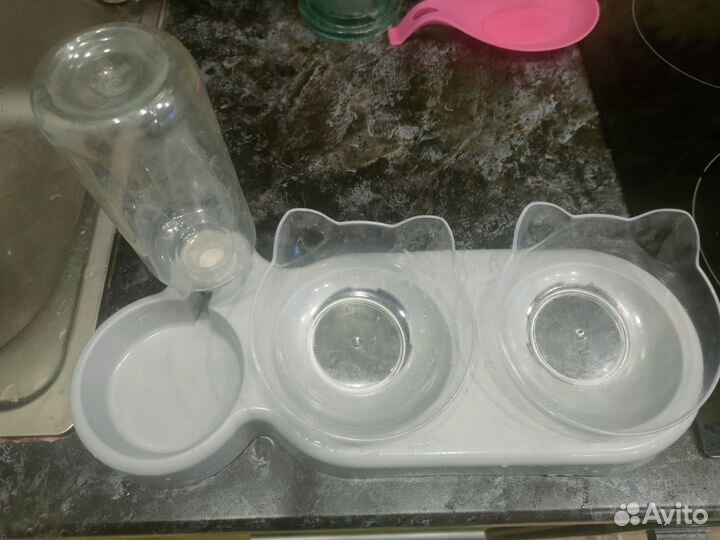 Миска для кота