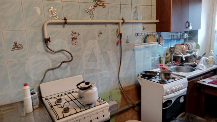 Комната 13 м² в 5-к., 1/5 эт.