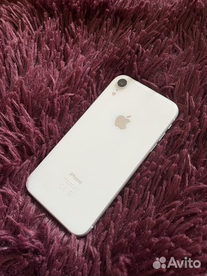 iPhone Xr, 64 ГБ
