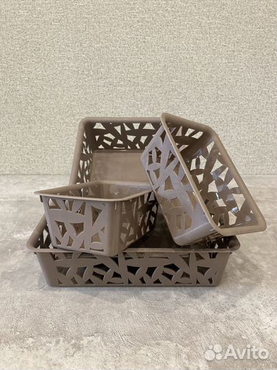 Корзинки для хранения (пластик)