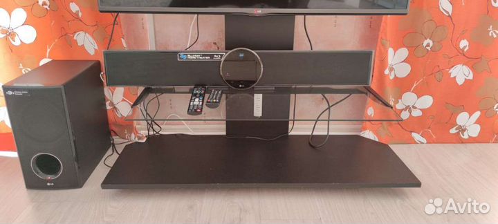 Домашний кинотеатр LG HLX50W