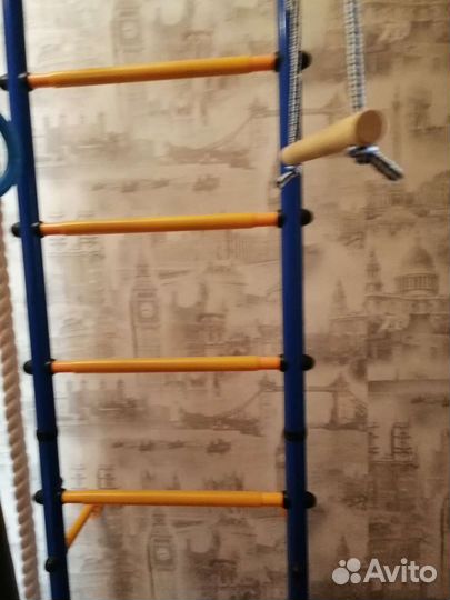 Детская шведская стенка